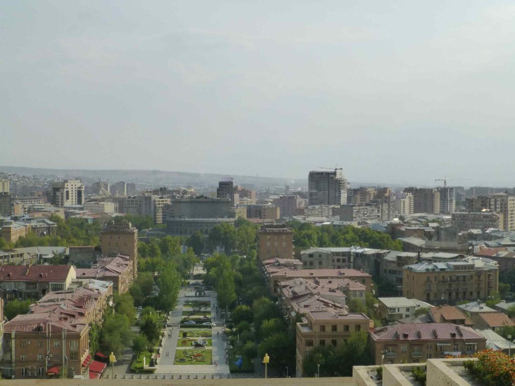 Вид города
